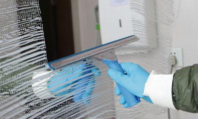 日常家居浴室衛生間的鏡子清潔怎么做？