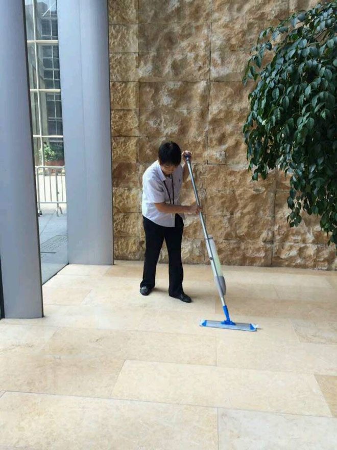 施達噴灑平拖系統被應用在匯豐銀行廣州總部(廣州太沽匯)