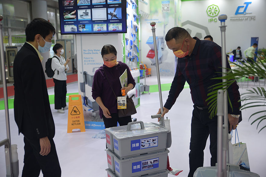 【花絮】第二十八屆廣州酒店用品展覽會(huì)正式開幕,施達(dá)清潔設(shè)備閃亮登場(chǎng)