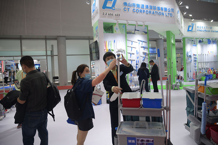 【花絮】第二十八屆廣州酒店用品展覽會(huì)正式開幕,施達(dá)清潔設(shè)備閃亮登場(chǎng)