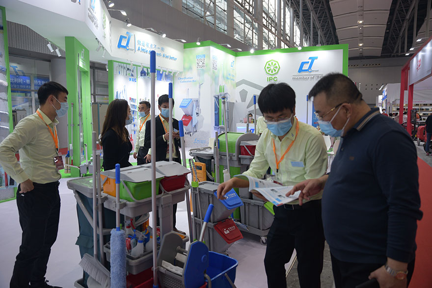 【花絮】第二十八屆廣州酒店用品展覽會(huì)正式開幕,施達(dá)清潔設(shè)備閃亮登場(chǎng)